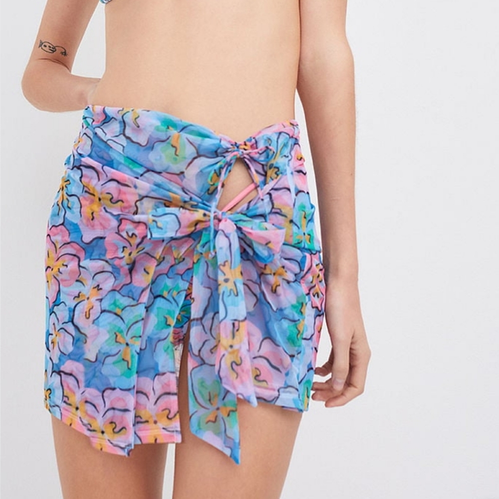 NWT FLL Sarong Swim Cover up